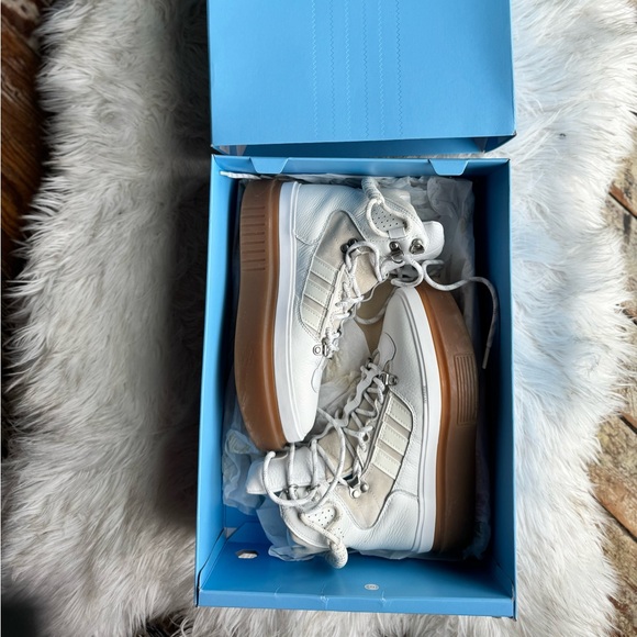 Ivy Park x Adidas Super Sleek Boot \'Icy Park\' 2021